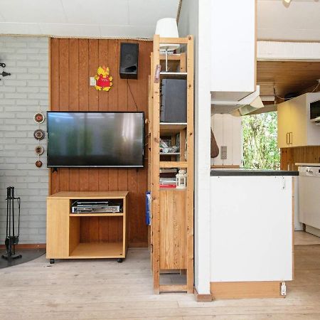 5 Person Holiday Home In Odder Esterno foto