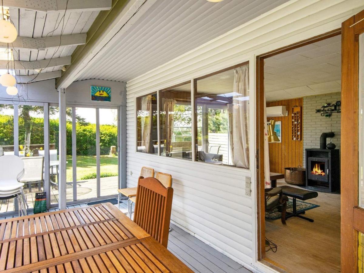 5 Person Holiday Home In Odder Esterno foto