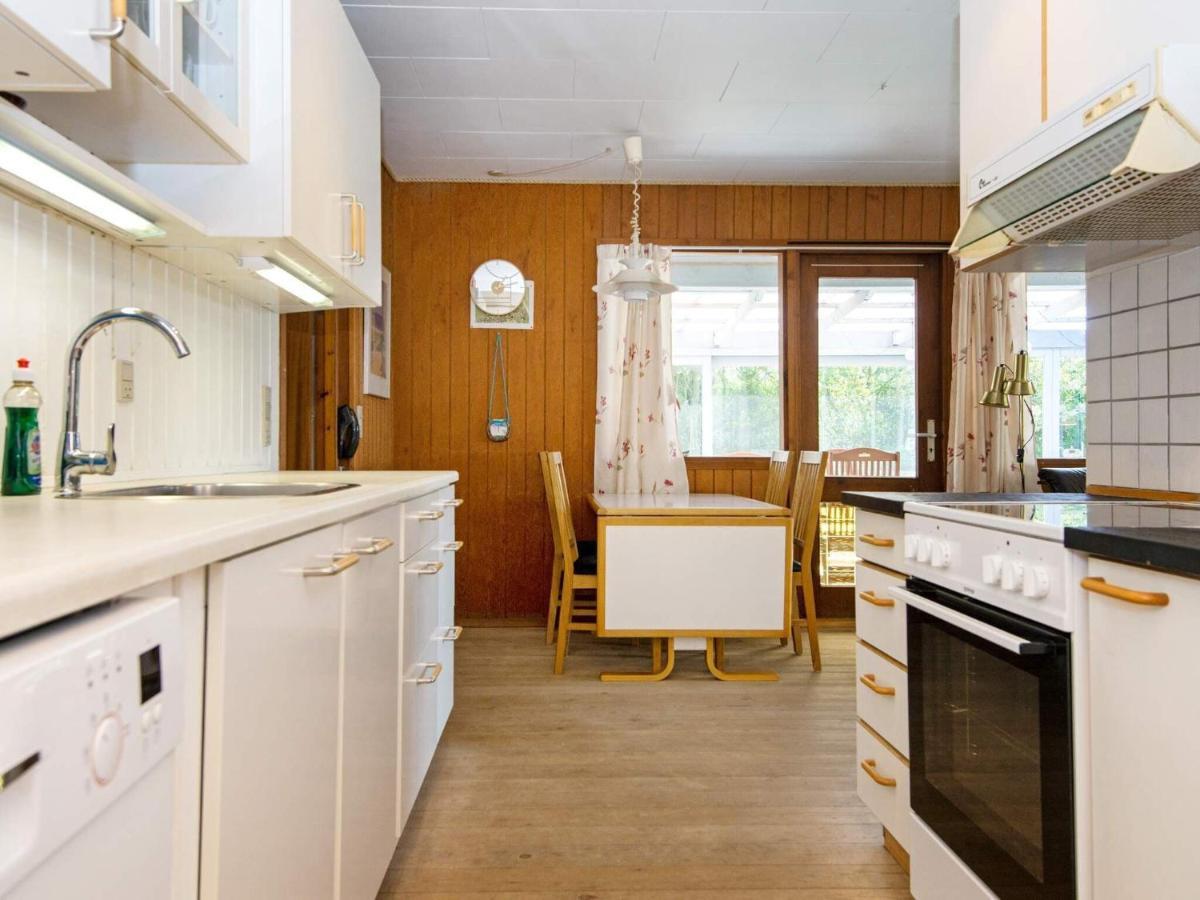 5 Person Holiday Home In Odder Esterno foto